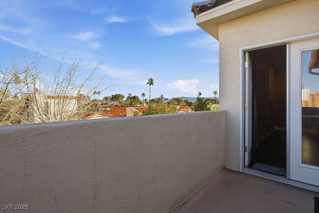 Building Photo - 5130 Amanda Ln