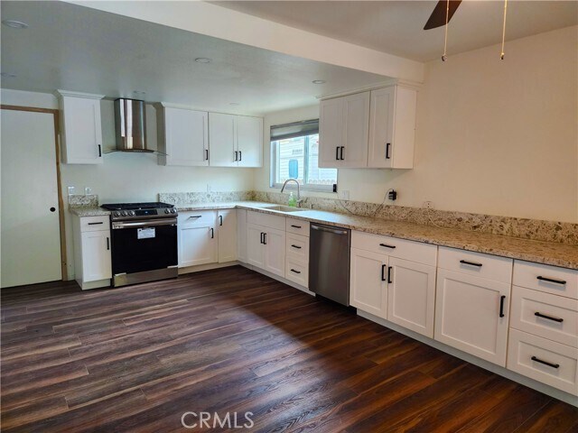 Building Photo - 2523 Deerpark Dr