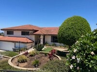 Building Photo - 217 Hawthorne Cir