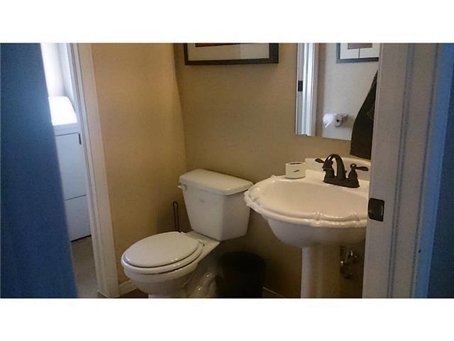 Building Photo - 12960 Cozy Cove Ave