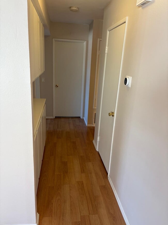 Building Photo - 1137 Mission Verde Dr