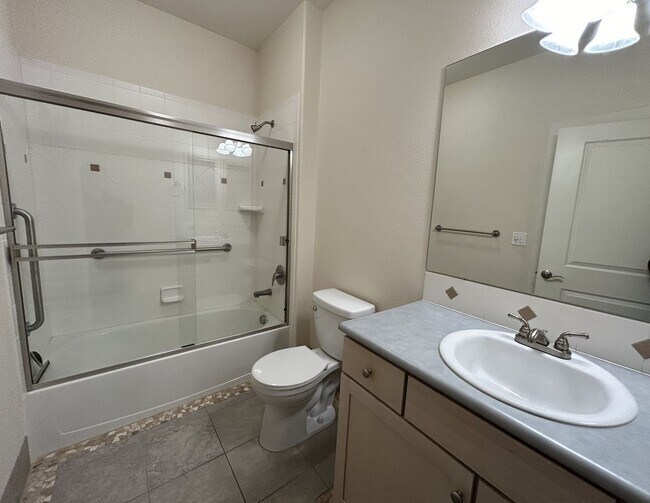 Building Photo - Premier 55+ Living in Fort Collins | 2BR Patio Home with Garage & Fireplace