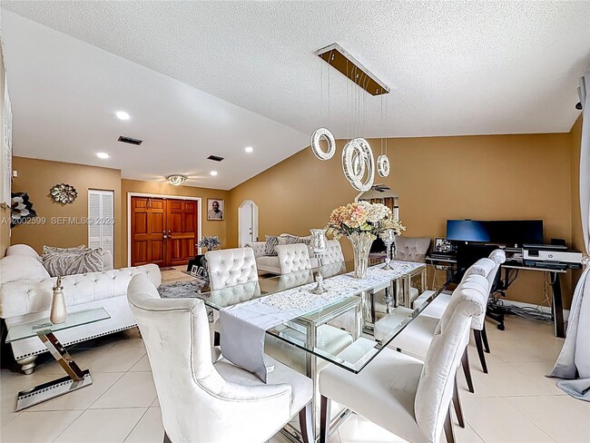 Building Photo - 8060 NW 51st Ct