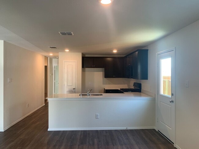 Building Photo - House for Lease in Forney