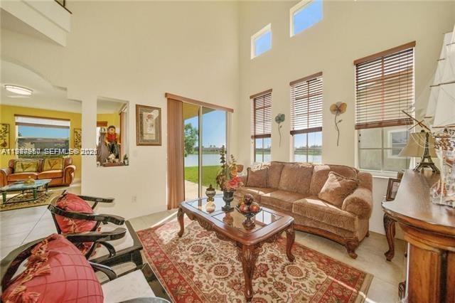 Building Photo - 5271 SW 141st Terrace