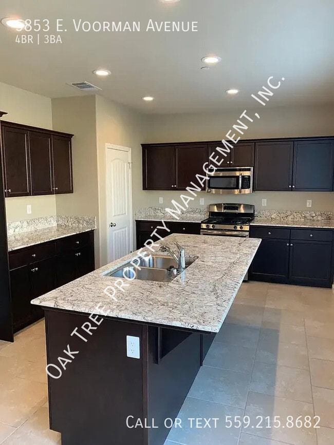 Building Photo - 5853 E Voorman Ave