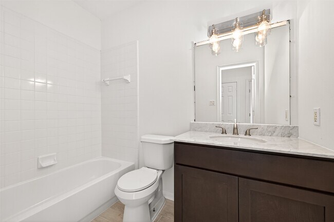 Building Photo - 4719 Cashel Cir