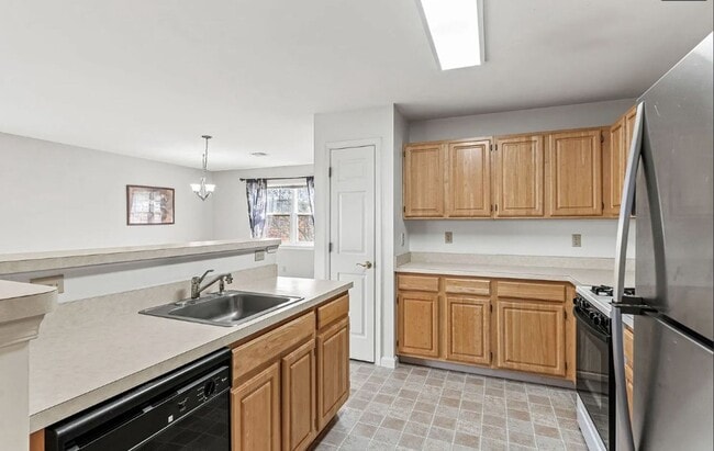 Building Photo - Beautiful 3 Bedroom, 2 Bath Condo in Reserves at Hershey Meadows!