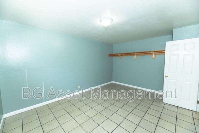 Building Photo - 1529 23rd St