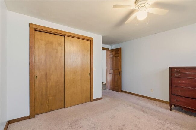 Building Photo - 46 Simmons Rd