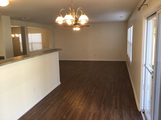 Building Photo - 209 Ranlo Avenue