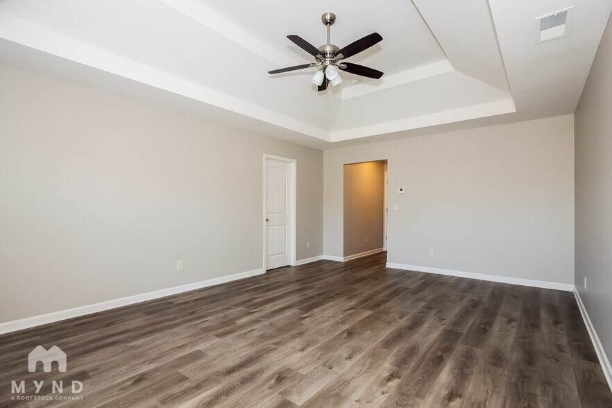 Building Photo - 484 Dasheill Ln