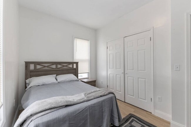 Building Photo - 2210 15th St