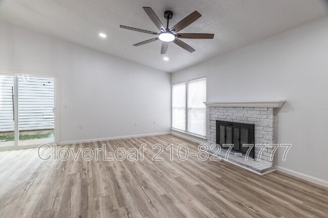 Building Photo - 8039 Big Bend