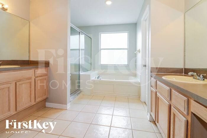 Building Photo - 1818 Arturus Ln