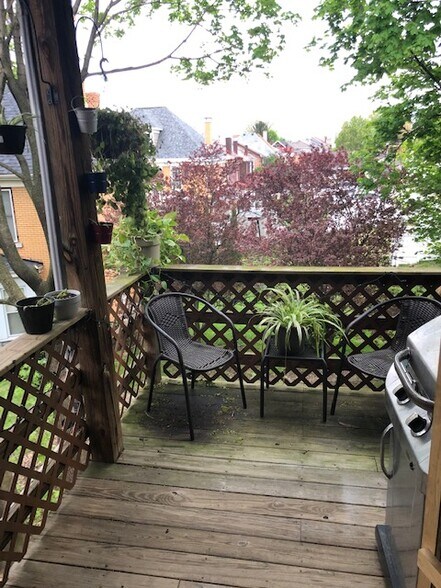 Balcony - 2916 Mattern Ave
