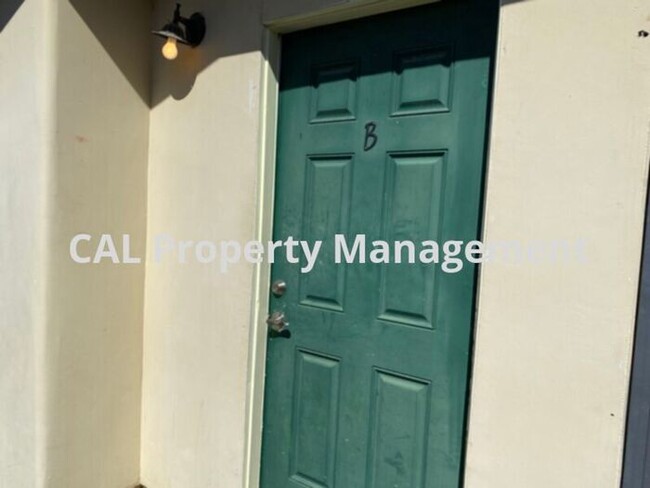Building Photo - Two Bedroom for Rent in King City, CA!