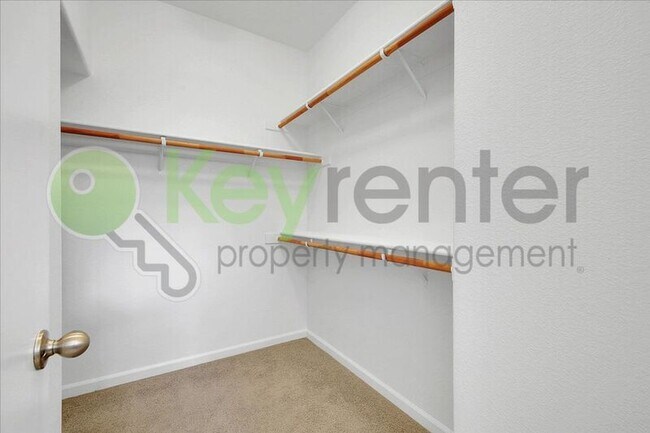 Building Photo - 10923 Oakham Dr