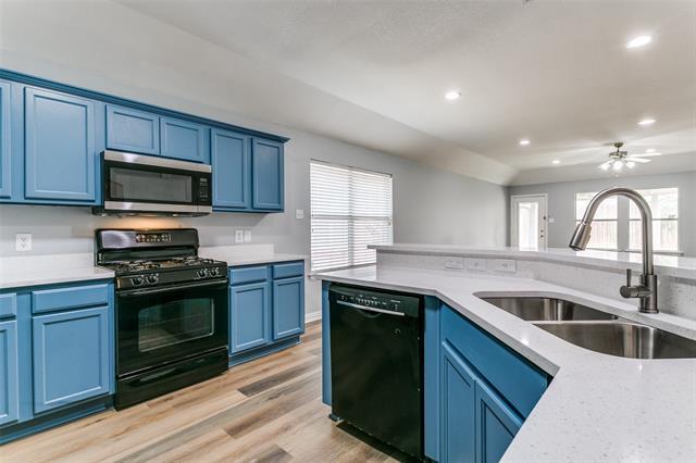 Building Photo - 815 Creekside Dr