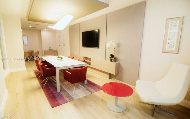 Building Photo - 2 br, 2.5 bath Condo - 808 Brickell Key Dr...