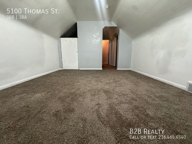 Building Photo - 5100 Thomas St