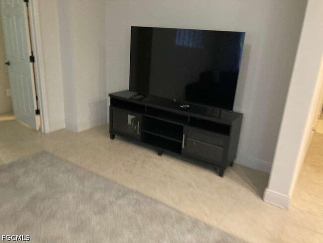 Building Photo - 2637 NW 1st St