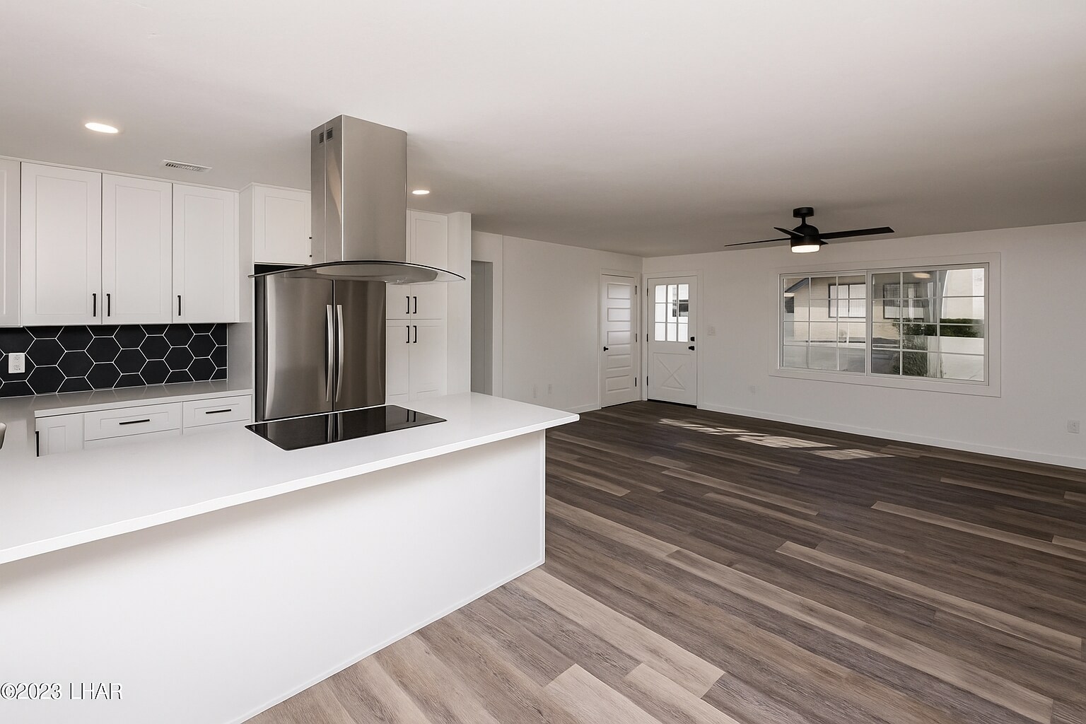 Building Photo - 3705 Challenger Dr