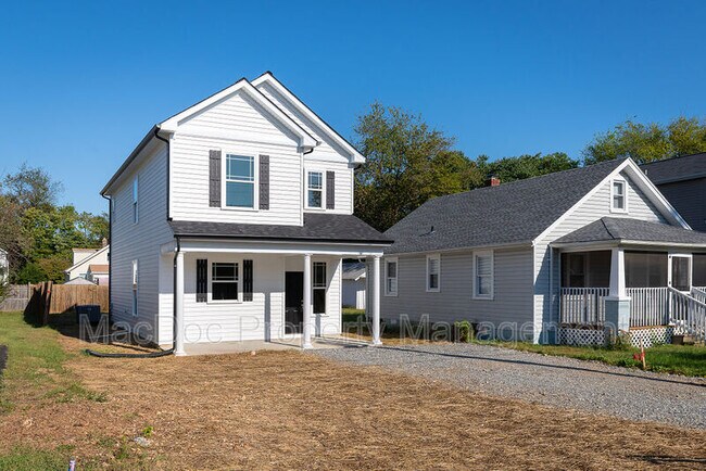 Building Photo - 214 Mansfield St