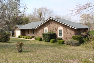 Building Photo - 2701 Partridge Pl