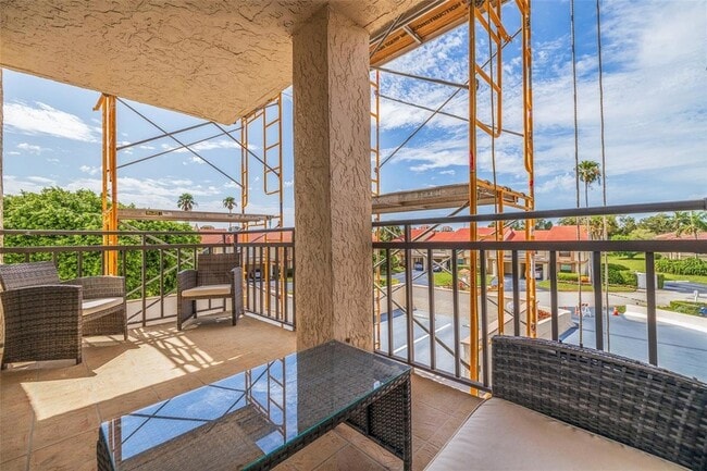 Building Photo - 6145 Sun Blvd