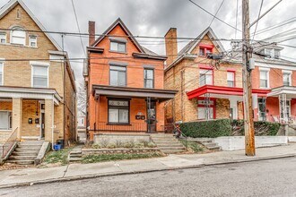 Building Photo - 845 Collins St