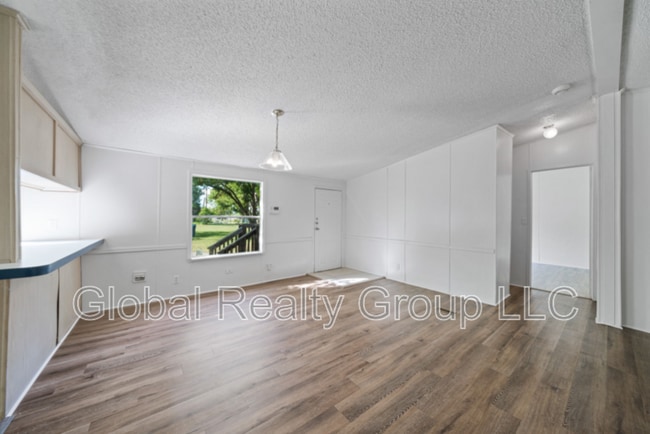Building Photo - 106 Haeckerville Rd