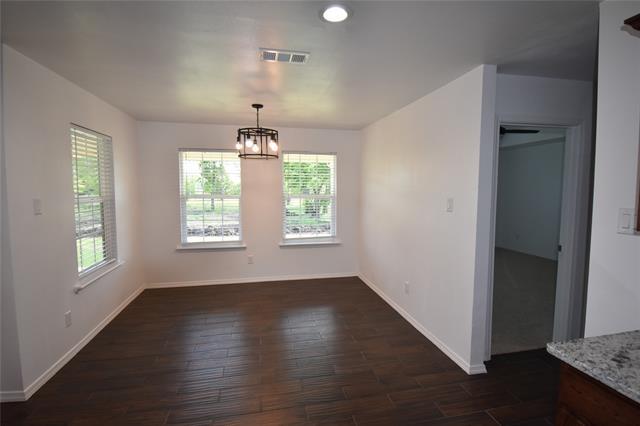 Building Photo - 2601 Valleyridge