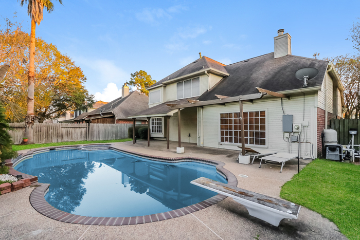 Building Photo - 11302 Rocky Mill Dr