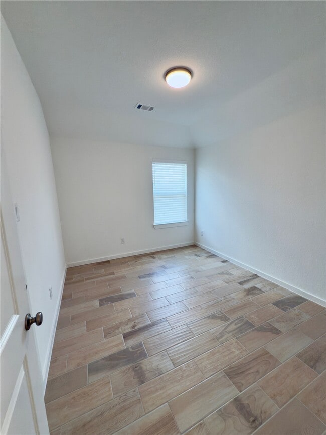 Building Photo - 15206 Cortines Ct