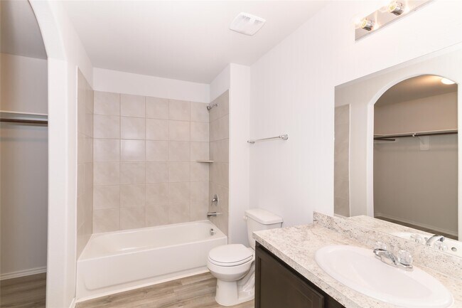 Building Photo - 8507 Hilda Oaks Dr