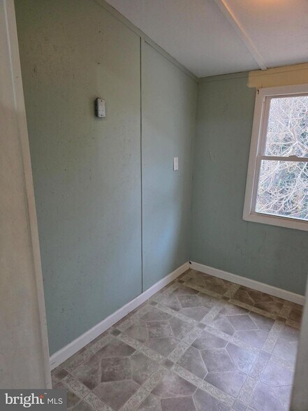 Building Photo - 239 Belleview Ave