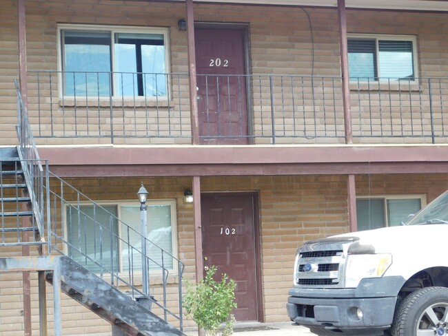 Building Photo - 1302 Glenwood Ave