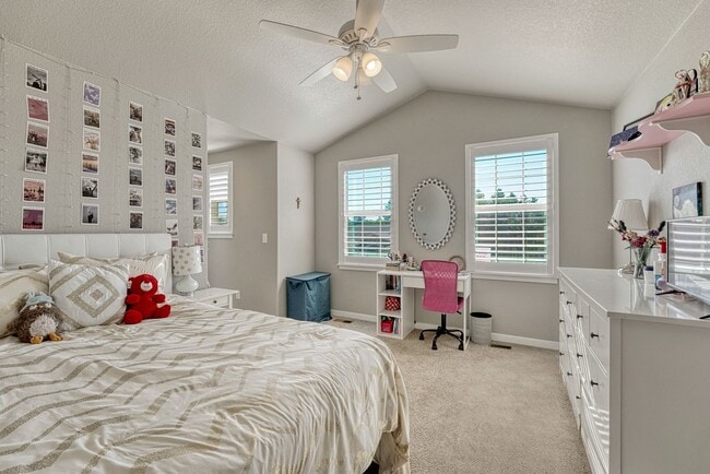 Building Photo - LUXIOUROUS 6 BED/6 BATH HOME IN SANCTUARY ...