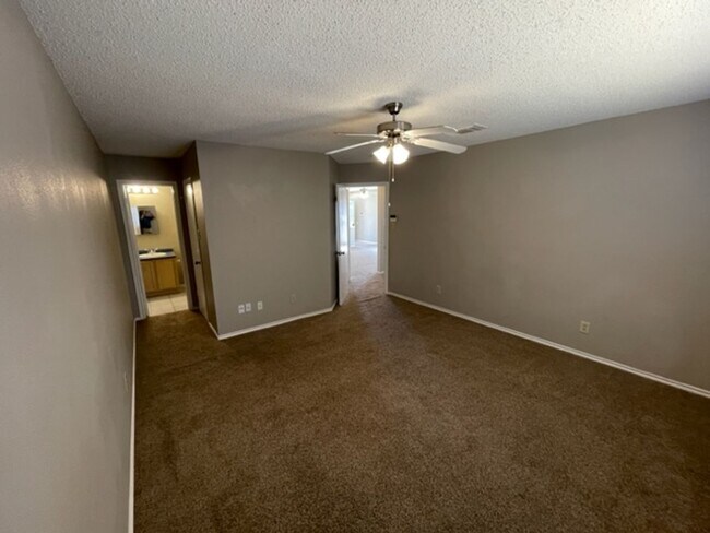 Building Photo - Price Change! Well-Maintained 3-Bedroom Home with Spacious Yard In NE San Antonio