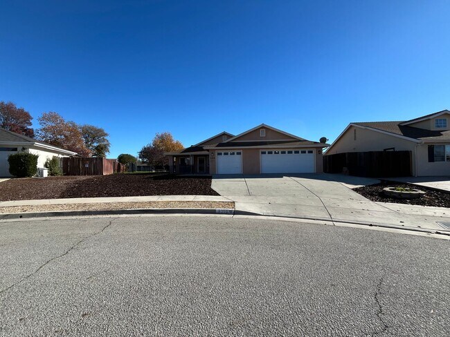 Building Photo - 2306 Apion Ct