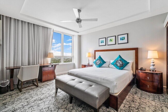 Building Photo - 3800 N Ocean Dr