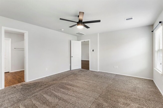 Building Photo - 14102 Locke Pt Ct