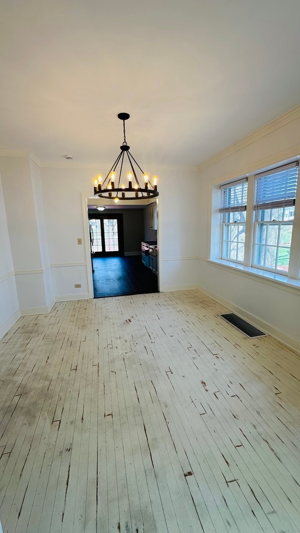 Building Photo - 124 W Crystal Lake Ave