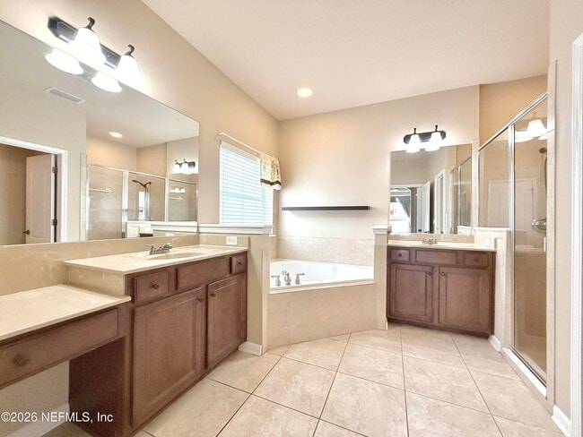 Building Photo - 659 Candlebark Dr