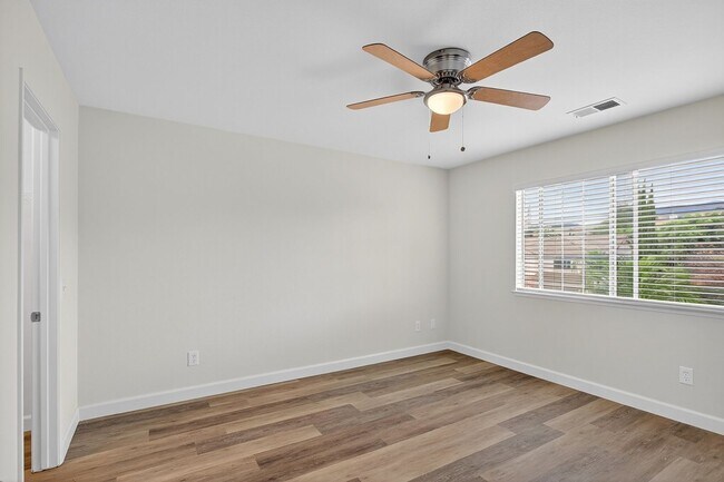 Building Photo - Most Desireable Neighborhood in Temecula  Eastridge by Redhawk