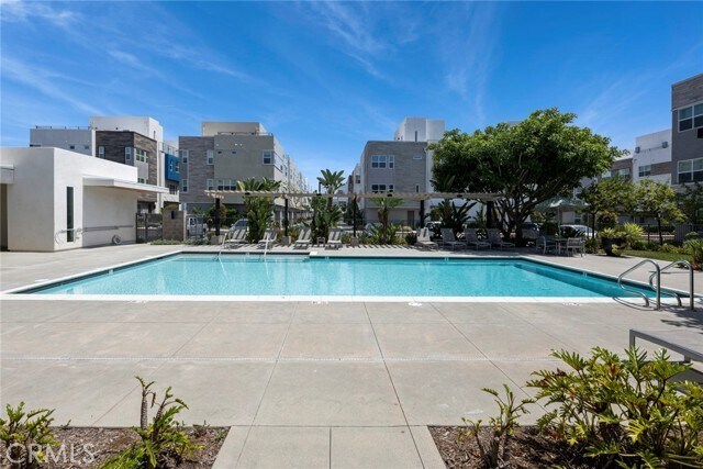 Building Photo - 987 E Mason Ln