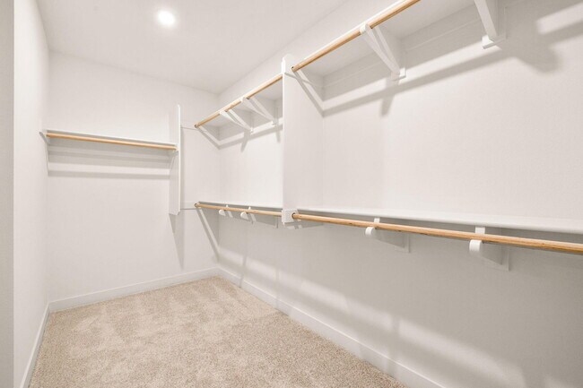 Building Photo - 928 Galaxy Dr