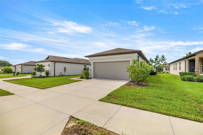 Building Photo - 9412 SW 53rd Pl