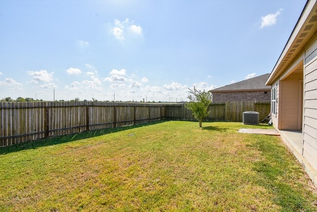 Building Photo - 1081 Mule Ridge Dr